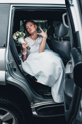 Fotógrafo de casamento Aleksandr Bogatyr (bogatyr1). Foto de 12 de abril 2020