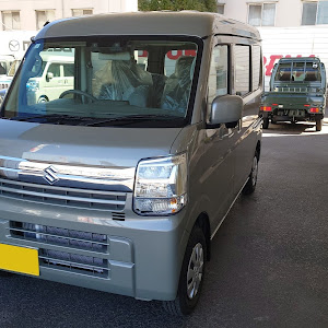 エブリイバン DA17V