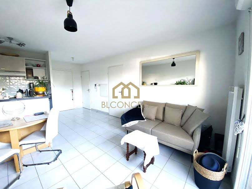 Vente appartement 2 pièces 40 m² à Saint-Médard-en-Jalles (33160), 173 000 €