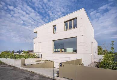 House with garden and terrace 1