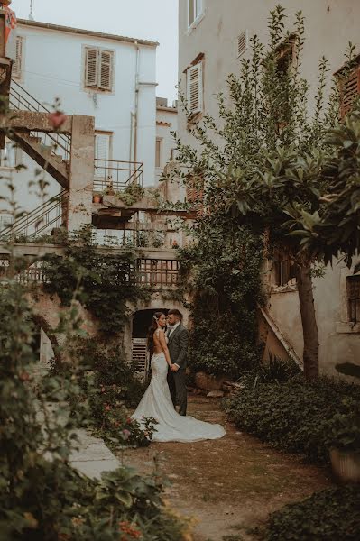 Fotografo di matrimoni Sasa Raicevic (emasasaweddings). Foto del 2 aprile