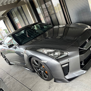 NISSAN GT-R R35