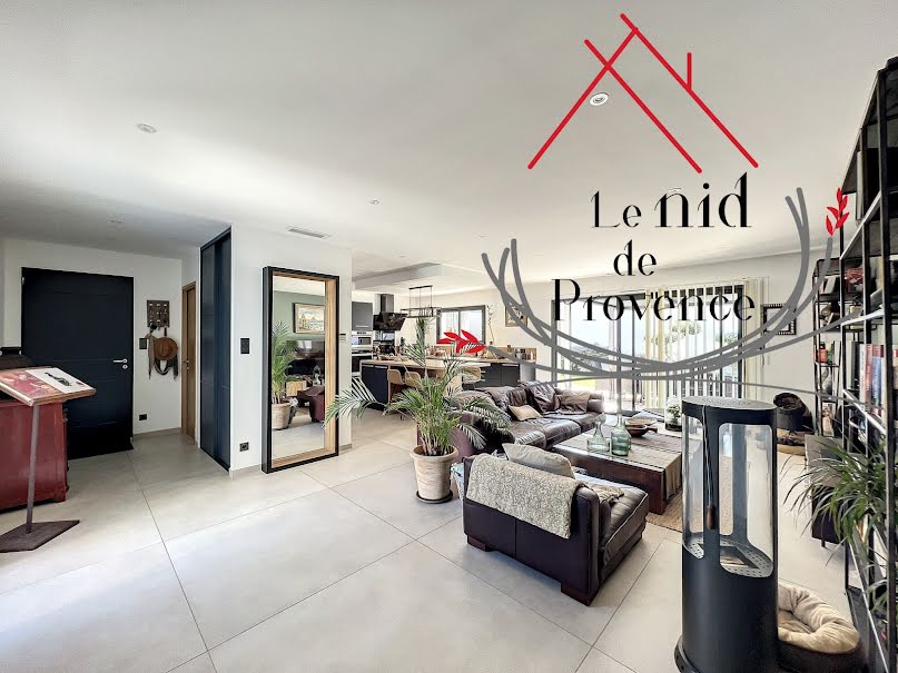 Vente villa 5 pièces 150 m² à Morières-lès-Avignon (84310), 495 000 €