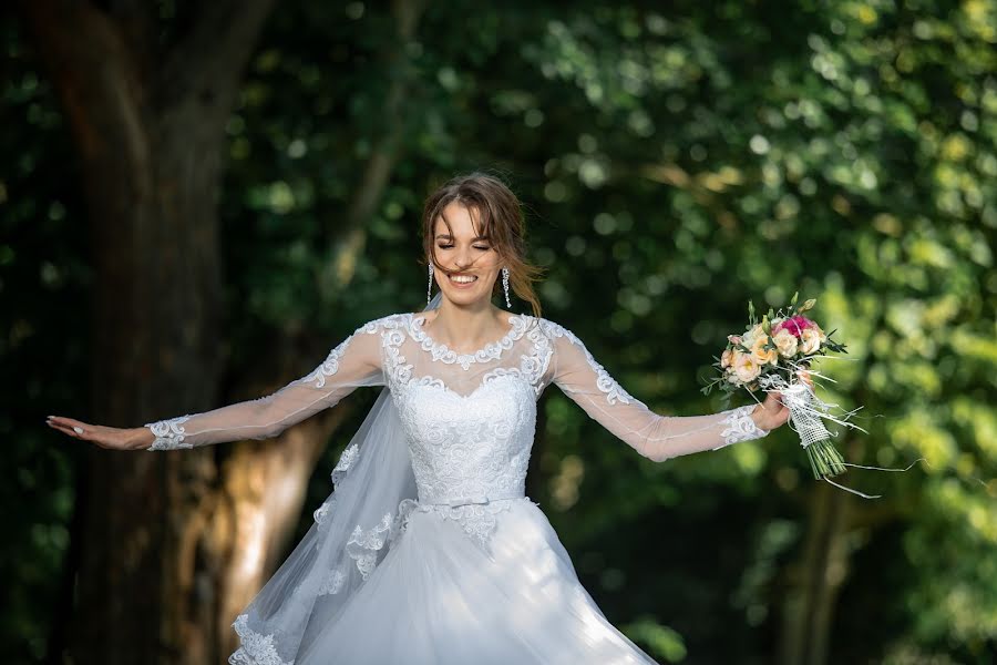 Wedding photographer Irina Regulskaya (reguliskaya). Photo of 11 September 2020