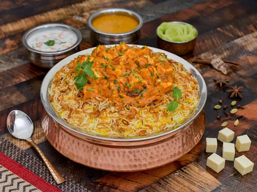 Butter Paneer Bucket Biryani (serves 3)