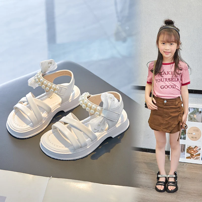 Sandales romaines à semelle souple pour filles, avec personnalité mode, idéales pour un confort et un style estival. Parfaites pour enfants.