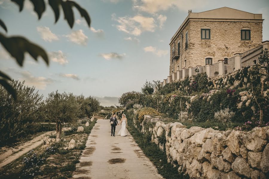 Wedding photographer Walter Lo Cascio (walterlocascio). Photo of 30 June 2022