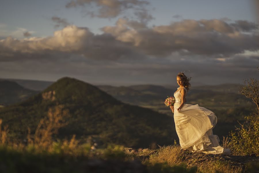 Wedding photographer Ákos Erdélyi (erdelyi). Photo of 31 January 2022