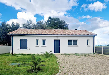 maison à Saint-Germain-d'Esteuil (33)