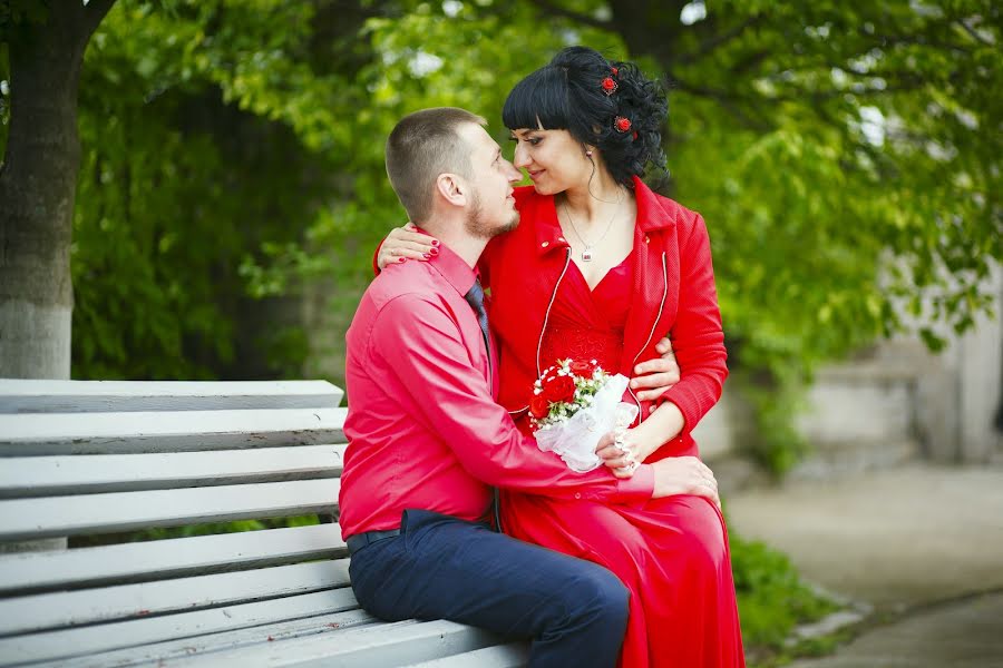 Fotógrafo de casamento Aleksandr Voytenko (alex84). Foto de 27 de fevereiro 2017