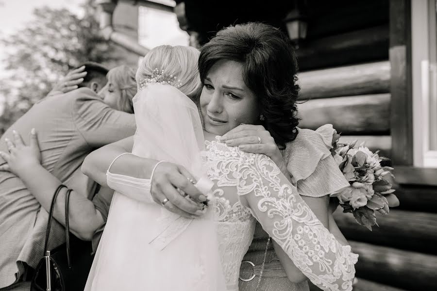 Fotógrafo de casamento Oksana Soya (soyao). Foto de 2 de setembro 2020