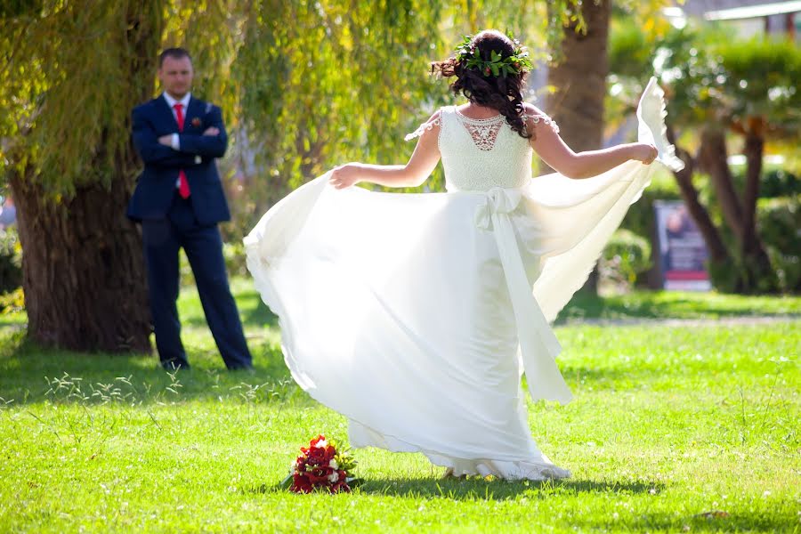 Photographe de mariage Arina Malevich (kulisum). Photo du 4 août 2018