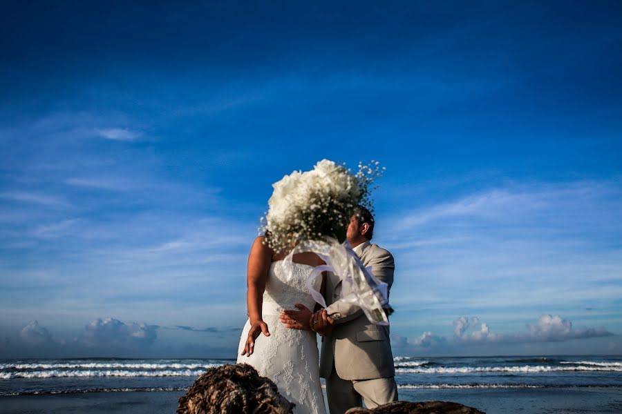 Fotógrafo de casamento Daniela Burgos (danielaburgos). Foto de 26 de outubro 2017