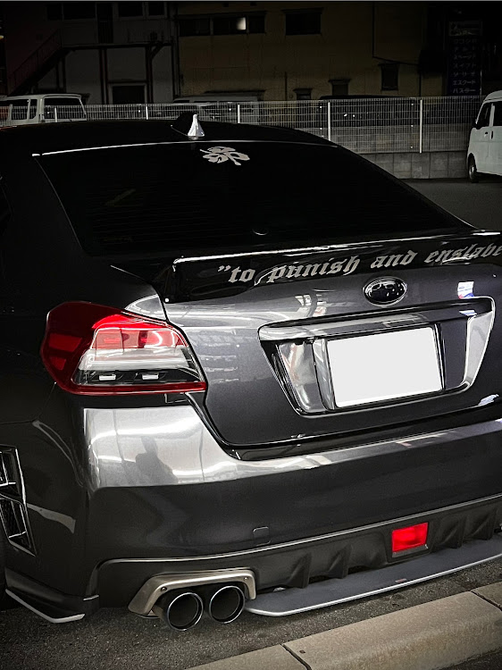WRX S4の夜のカメ活・黒の反射ステッカー・Identity・ステッカーチューン・フォロワー様に感謝に関するカスタム事例の投稿画像5枚目