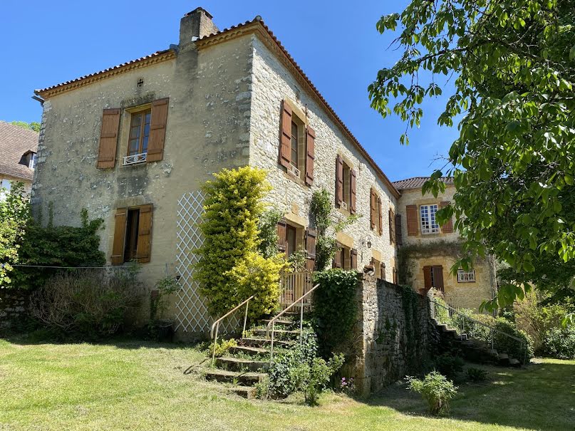 Vente maison 11 pièces 344 m² à Cazals (46250), 420 000 €