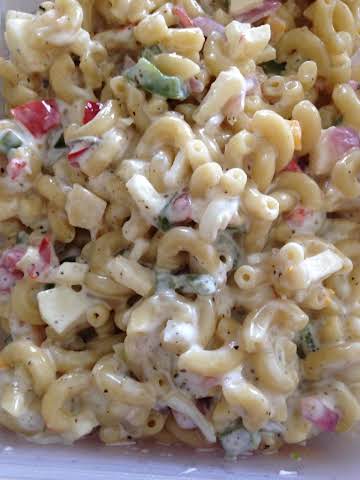 Easy and tasty macaroni salad