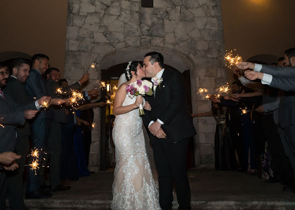 Fotógrafo de bodas Julian Echeverria (recuerdos). Foto del 24 de febrero 2020