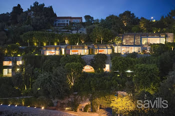 villa à Saint-Jean-Cap-Ferrat (06)