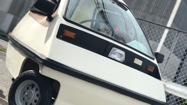 ぴなれろさんが投稿したBUBU・光岡自動車・BUBU501に関するカスタム事例の投稿画像1枚目