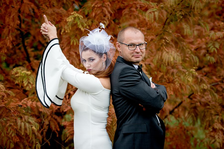 Photographe de mariage Krzysztof Jaskólski (fotografiaslubna). Photo du 1 novembre 2018