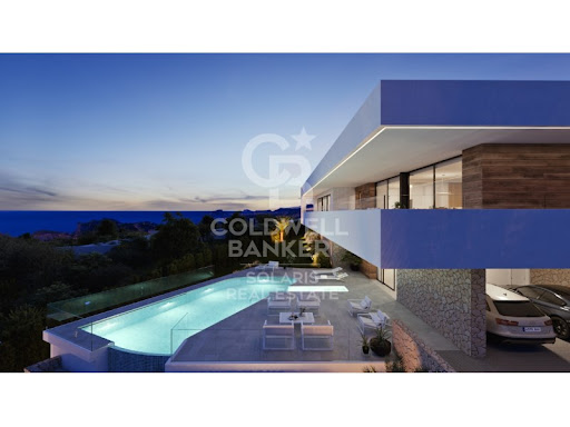 House with pool 3