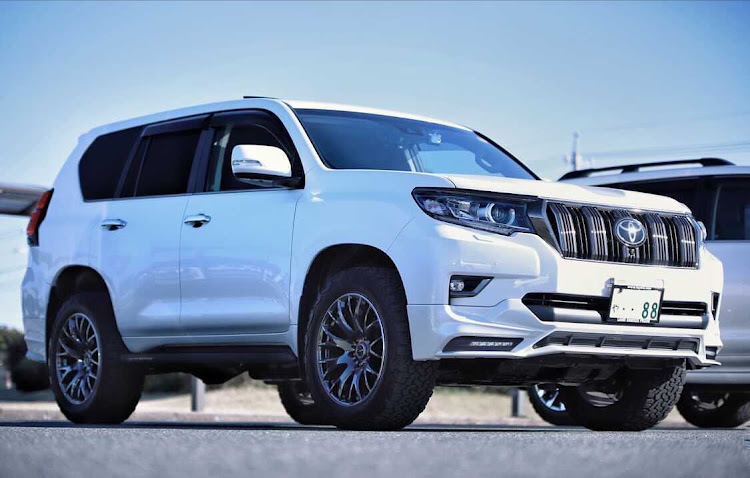 ランドクルーザープラドのプラド150後期・elford_japan・TRDエアロ・LET'S GO 4WD・WAGONISTに関するカスタム事例の投稿画像1枚目