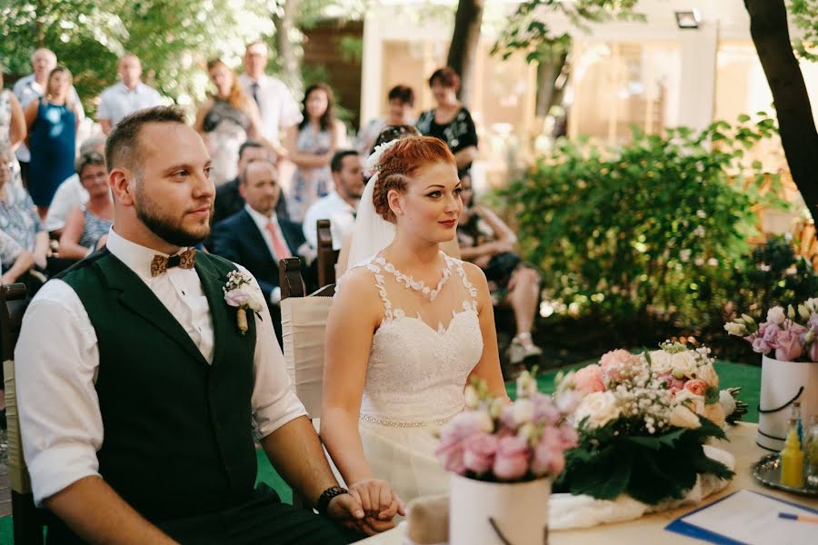 結婚式の写真家Gergely Soós (humansinlove)。2019 2月25日の写真