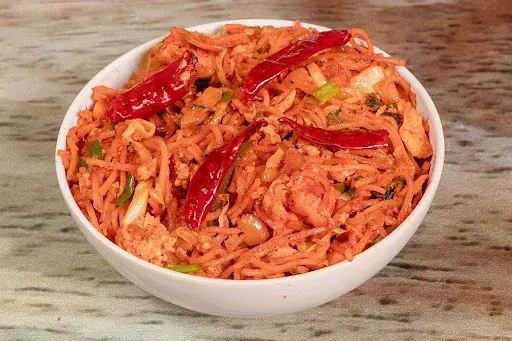 Schezwan Chicken Noodles