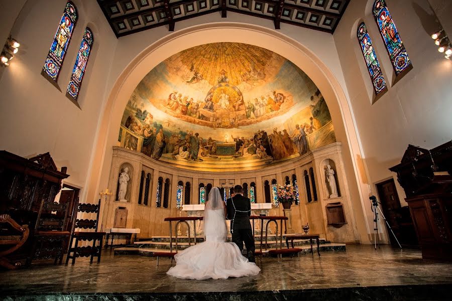 Fotógrafo de casamento Emil Gasparian (gasparianfoto). Foto de 10 de março 2020