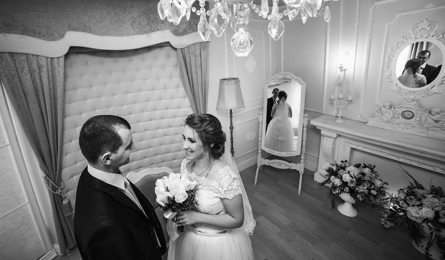 Fotografo di matrimoni Elena Kosmatova (kosmatova). Foto del 21 febbraio 2018