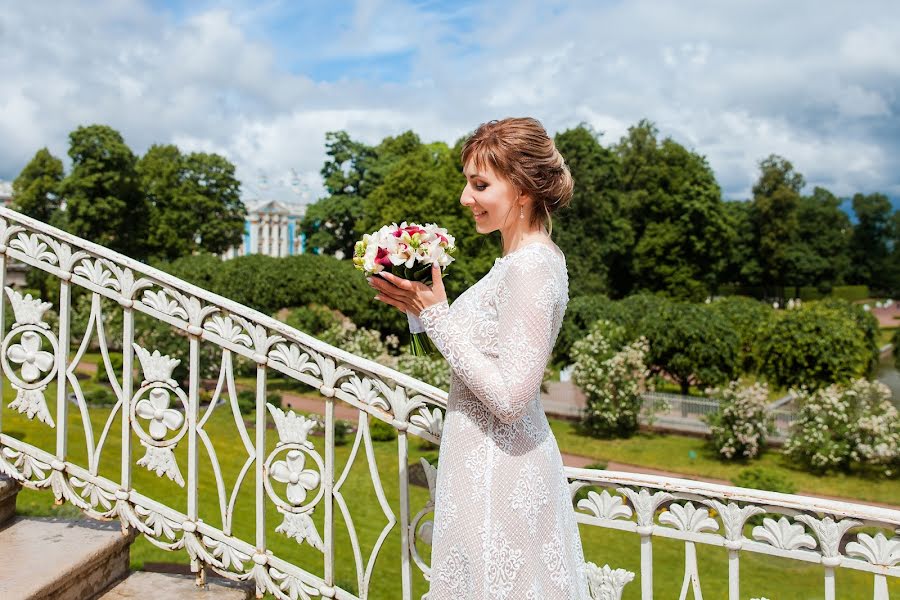 Wedding photographer Yuliya Borisova (juliasweetkadr). Photo of 27 November 2018