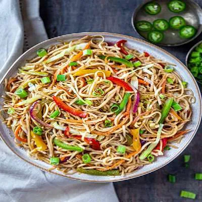 Veg Hakka Noodles