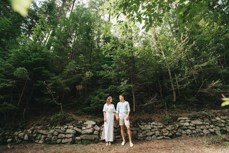 Wedding photographer Aleksandr Meloyan (meloyans). Photo of 23 January 2019