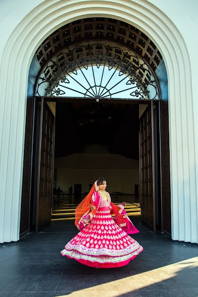 Fotografo di matrimoni Ranu Mistry (mistry). Foto del 10 ottobre 2015