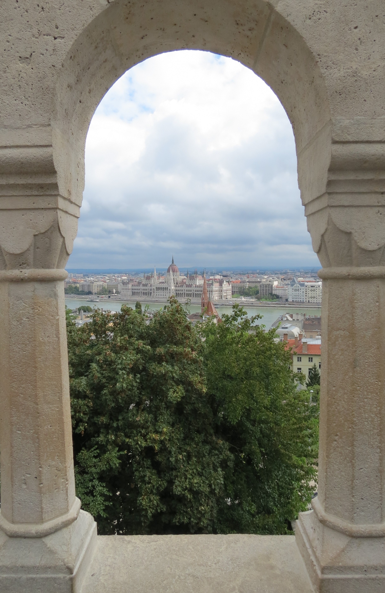 Parliament in Budapest di alex_gilardi