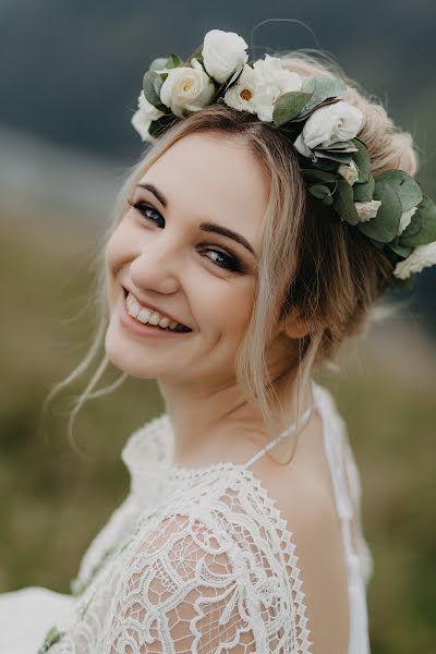 Wedding photographer Anna Khomutova (khomutova). Photo of 17 January 2020