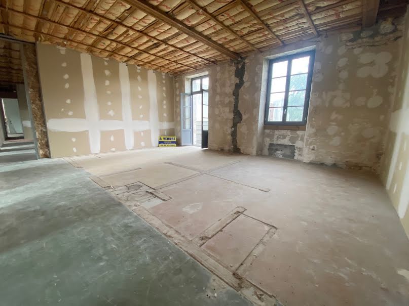 Vente appartement  128 m² à Angouleme (16000), 187 200 €