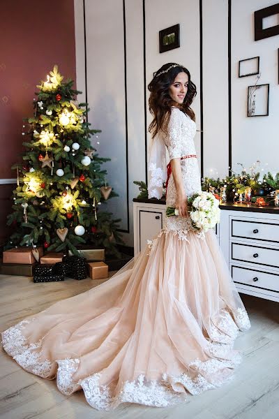 Wedding photographer Olga Manokhina (fotosens). Photo of 25 February 2019