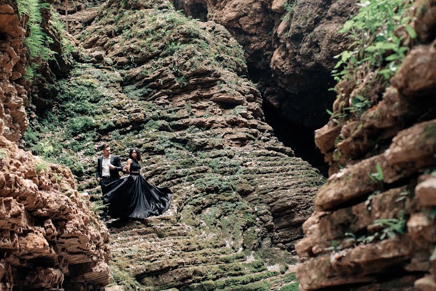 Fotógrafo de casamento Dmitriy Svarovskiy (dmit). Foto de 4 de outubro 2018