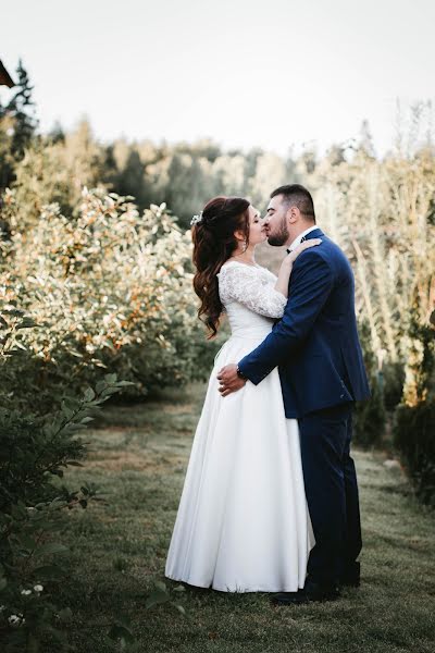 Bryllupsfotograf Lenna Doronina (lennad). Foto fra august 14 2018