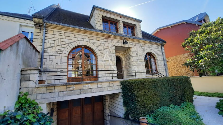 Vente maison 6 pièces 174.66 m² à Nogent-sur-Marne (94130), 1 200 000 €