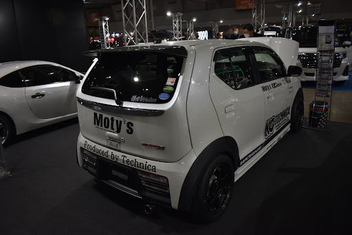 アルトワークス Ha36sの健康診断行ってきた オートサロンレス 自分と同じ車 がカスタムカーが出展されているなが少し嬉しい 140psのアルトワークス 週末は車遊びに関するカスタム メンテナンスの投稿画像 車 のカスタム情報はcartune