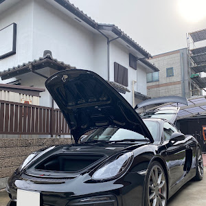 ケイマン GT4