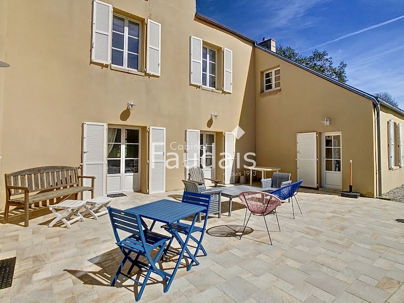Vente maison 8 pièces 190 m² à Equeurdreville-Hainneville (50120), 549 000 €
