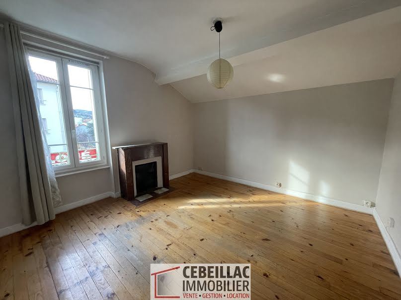 Location  appartement 3 pièces 66 m² à Clermont-Ferrand (63000), 640 €