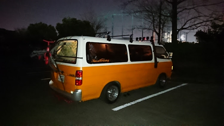 ハイエースバンの茂雄オフ・100系ハイエース・遊vehicle・vanlifejapan・車内泊に関するカスタム事例の投稿画像17枚目