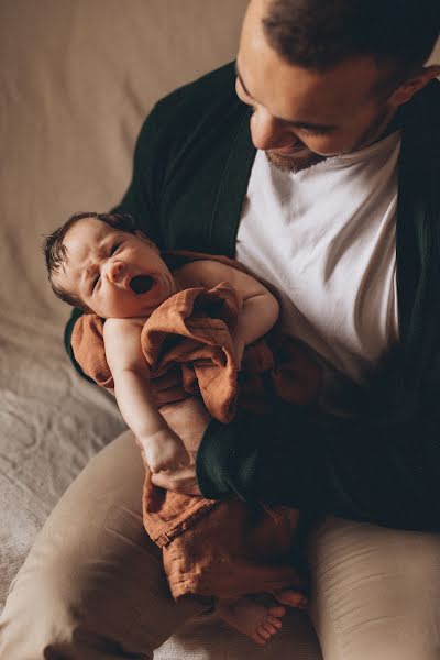 Wedding photographer Olya Pyatunina (pyatunina). Photo of 5 December 2022