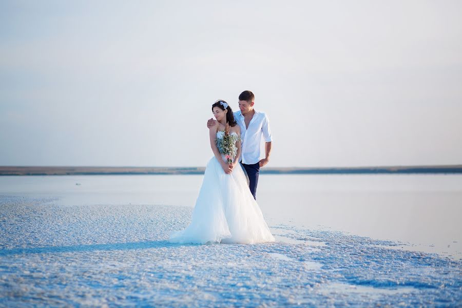 Wedding photographer Elena Burkina (ppbura). Photo of 5 September 2018