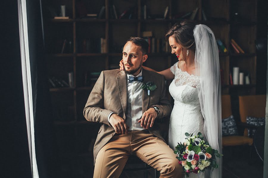 Fotógrafo de bodas Aleksandr Zavarzin (zavarzin1987). Foto del 11 de agosto 2016