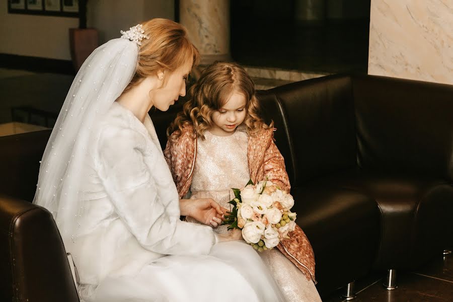 Fotógrafo de casamento Evelina Ryazanova (evaa). Foto de 30 de março 2019